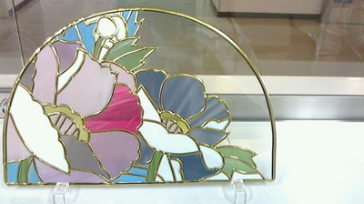 みなみさんの半円の飾り盾.jpg